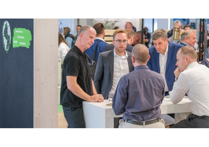 foto noticia Schneider Electric integra procesadores de Hailo Technologies para aumentar las capacidades de IA.